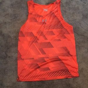 UA tank top